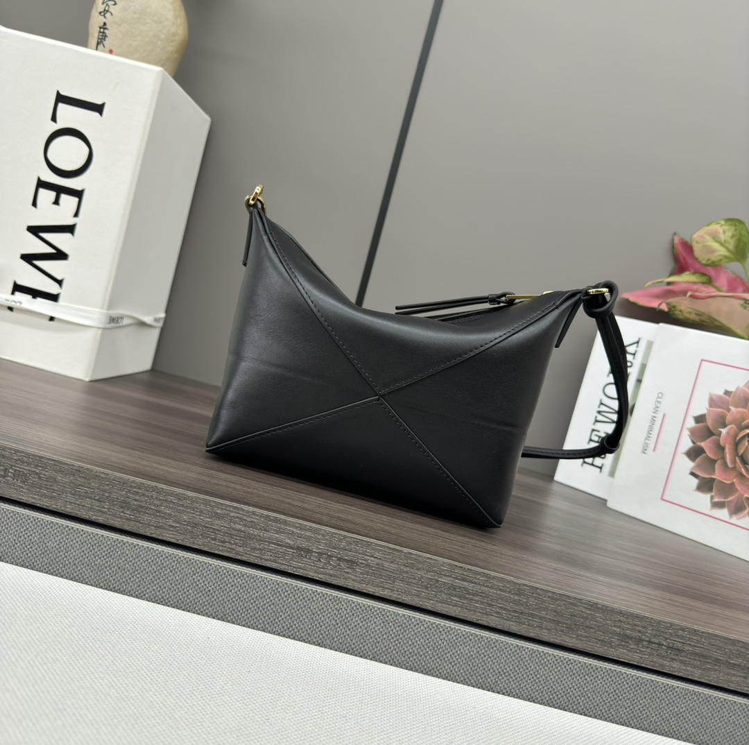 Loewe Puzzle Bags